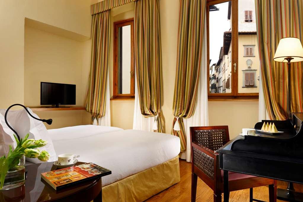 Hotel L'Orologio Firenze - Wtb Hotels Rum bild